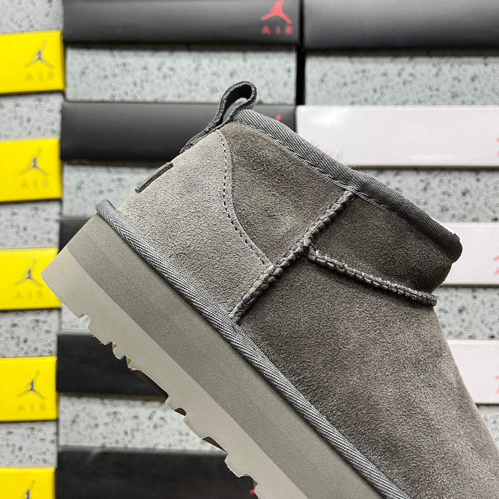 UGG Classic Ultra Mini Platform Boot – Grey (Sizes 35–40)