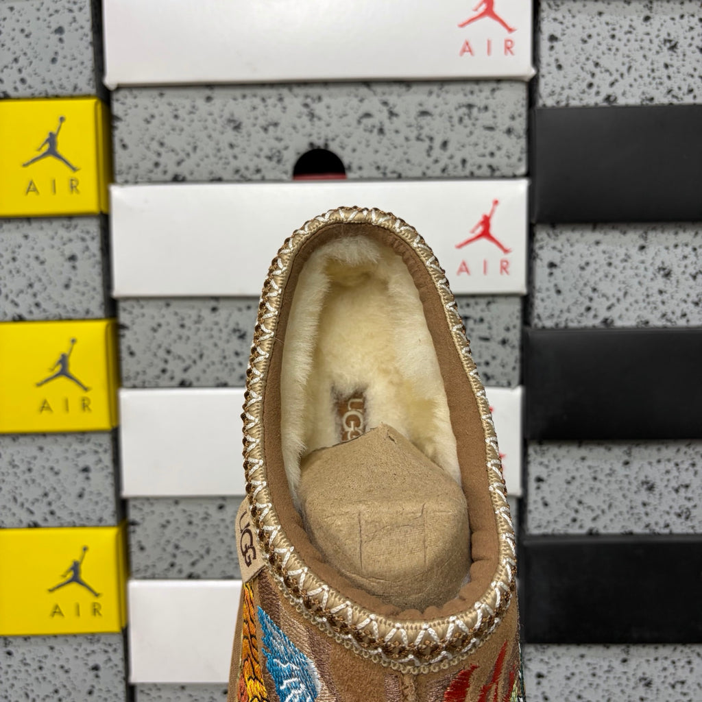 UGG x Palace Tazz Mule – Chestnut Sukajan Tiger Embroidery (Sizes 36–45)