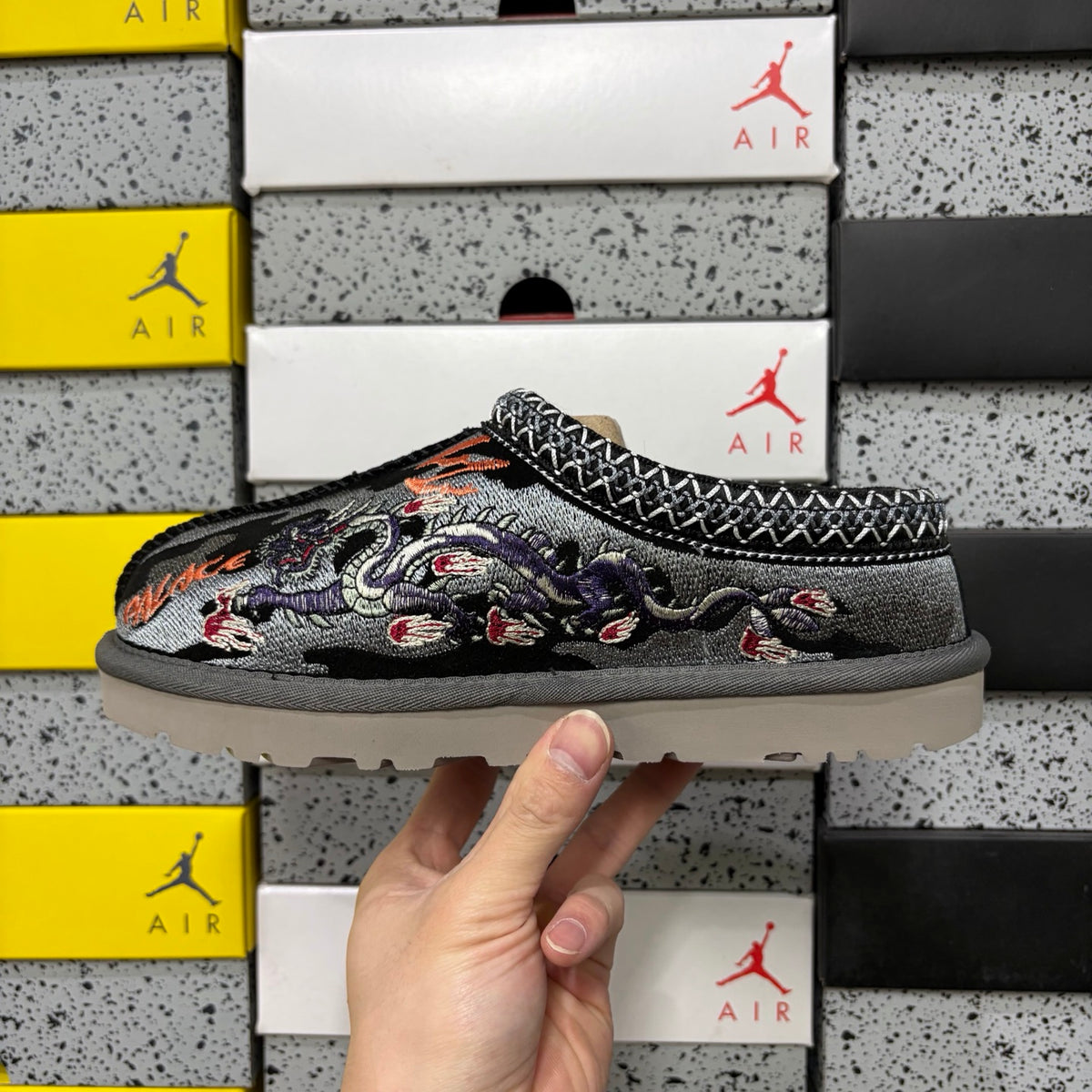 UGG Tazz Mule – Black Sukajan Dragon & Tiger Embroidery (Sizes 36–45)