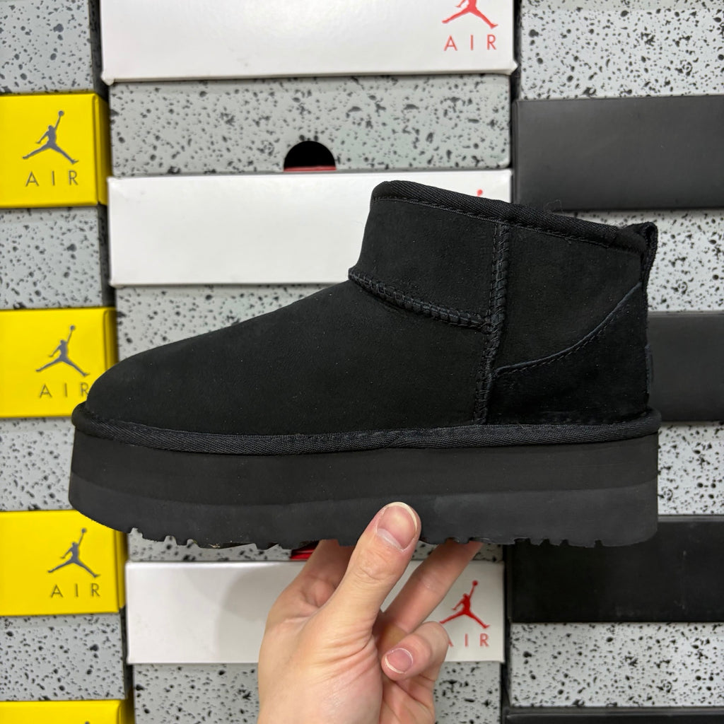 UGG Ultra Mini Platform Boot – Black