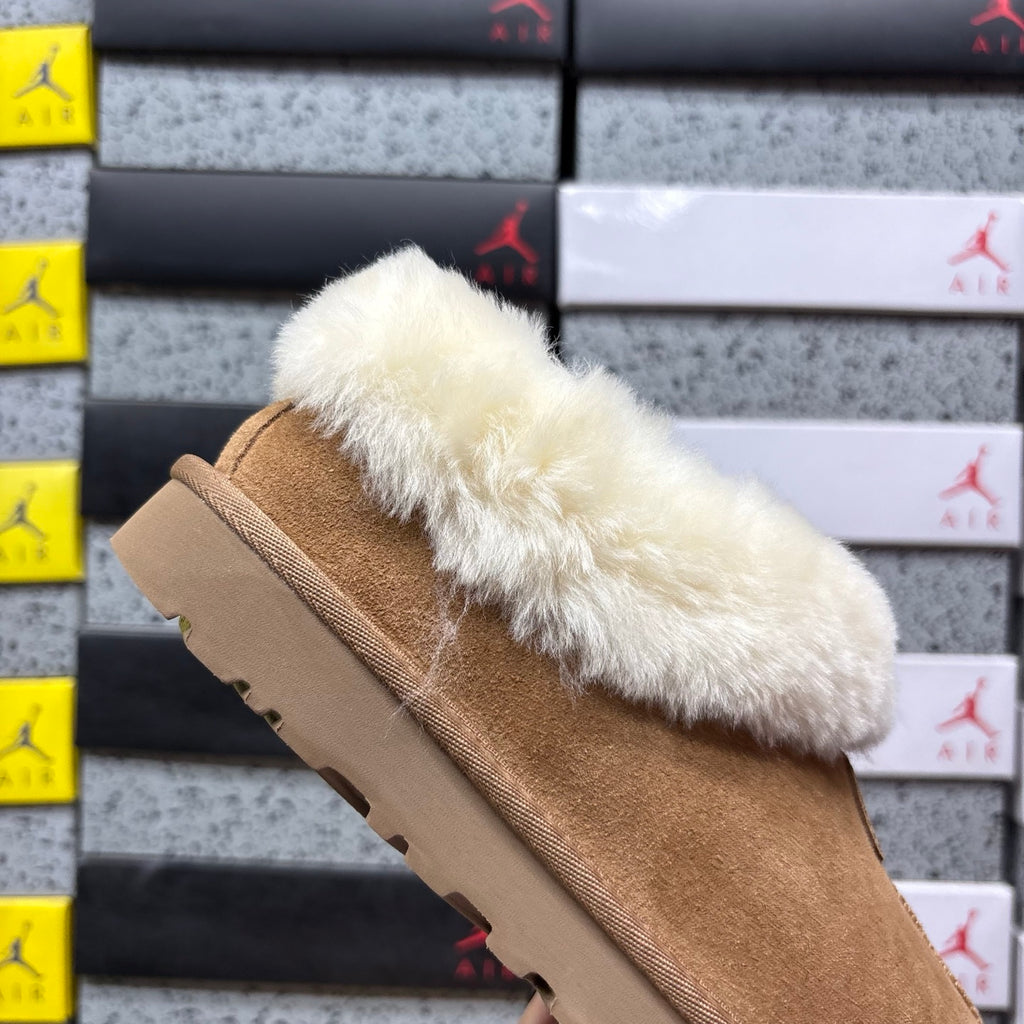 UGG Classic Mini Boot – Chestnut (Sizes 35–40)