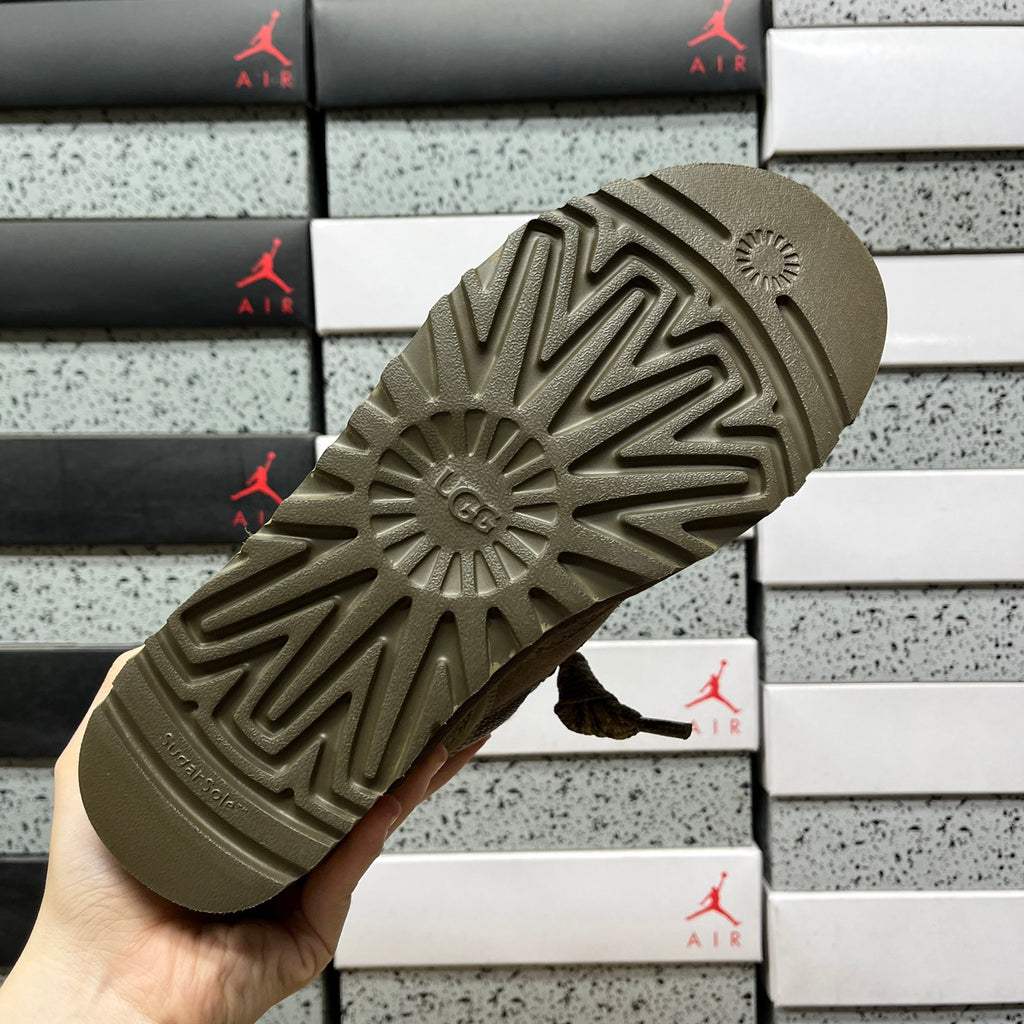 UGG Lowmel Sneaker – Smoky Brown (Sizes 35–44)