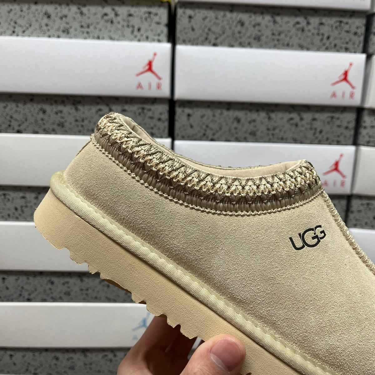 UGG Tazz Mule – Oatmeal (Sizes 35–44)