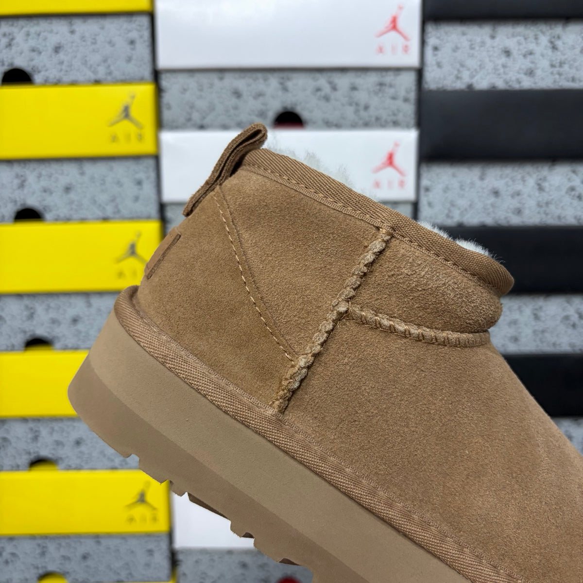 UGG Ultra Mini Platform Boot – Chestnut (Sizes 35–40)