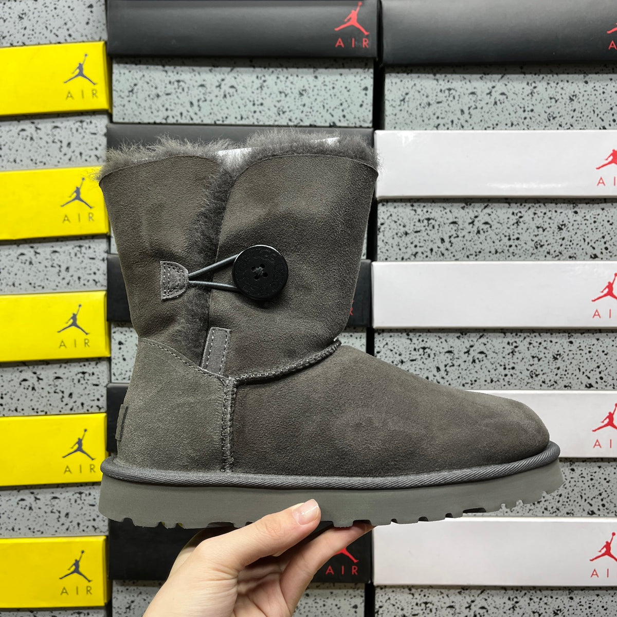 UGG Bailey Button II Boot – Gray