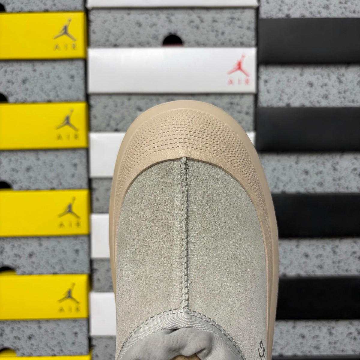 UGG Tasman Weather Hybrid – Grey/Cream (Sizes 39–44)