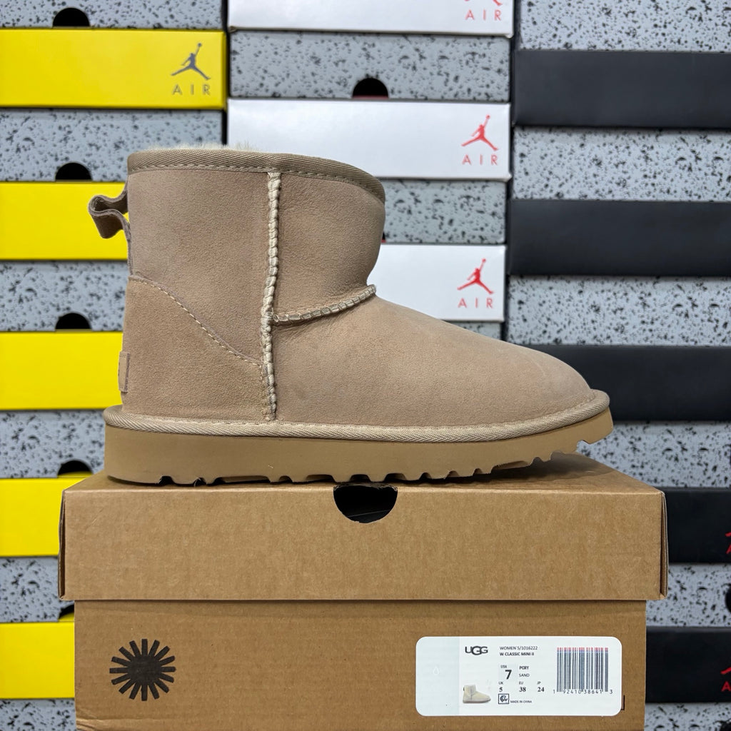 UGG Classic Mini II Boot – Sand