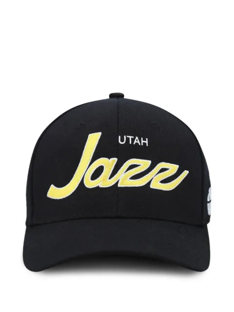 Mitchell & Ness NBA Team Script 2.0 Stretch baseball cap