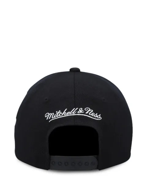 Mitchell & Ness NBA Team Script 2.0 Stretch baseball cap