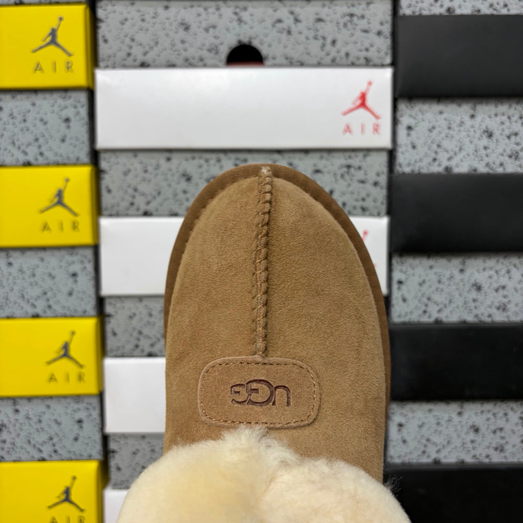 UGG Classic Mini Boot – Chestnut (Sizes 35–40)