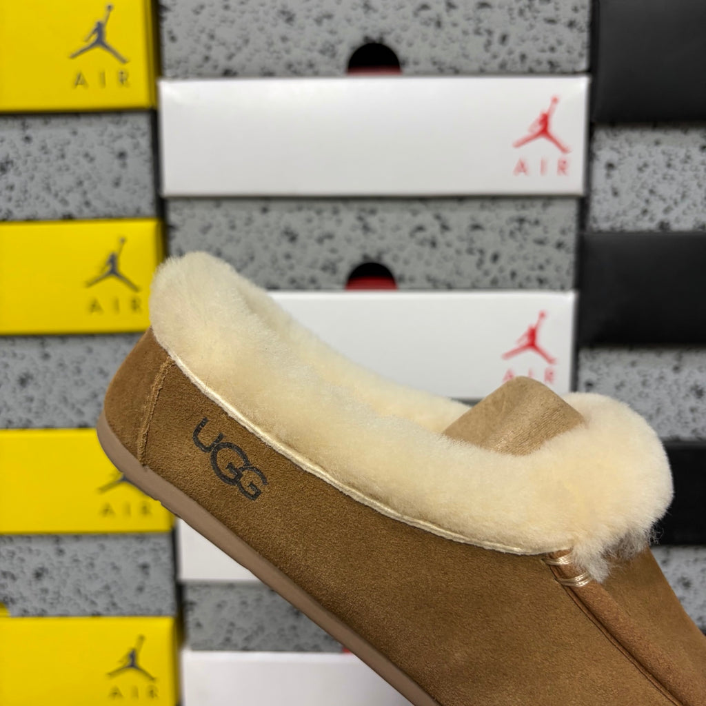 UGG Kallen Lace Moccasin – Chestnut (Sizes 35–40)