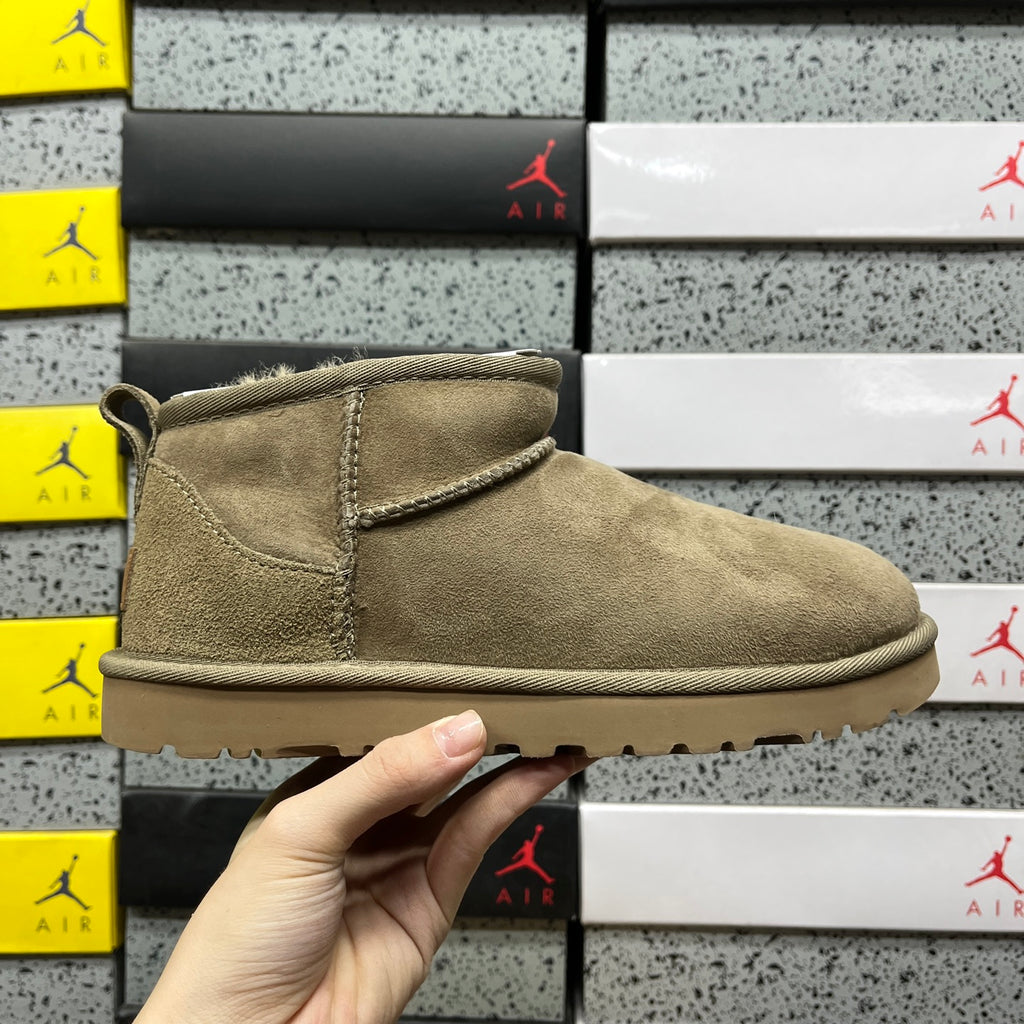 UGG Classic Mini Boot – Sand (Sizes 35–40)