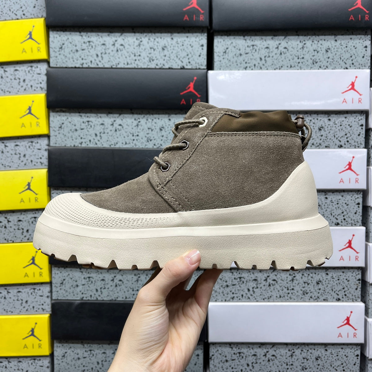 UGG Lace-Up Chukka Boot – Olive | Chunky Platform