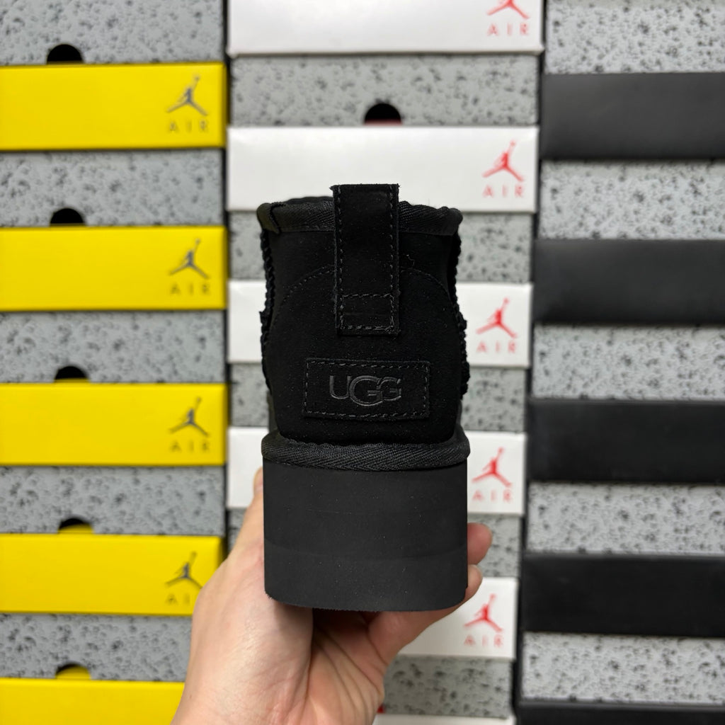UGG Ultra Mini Platform Boot – Black | 5cm Platform
