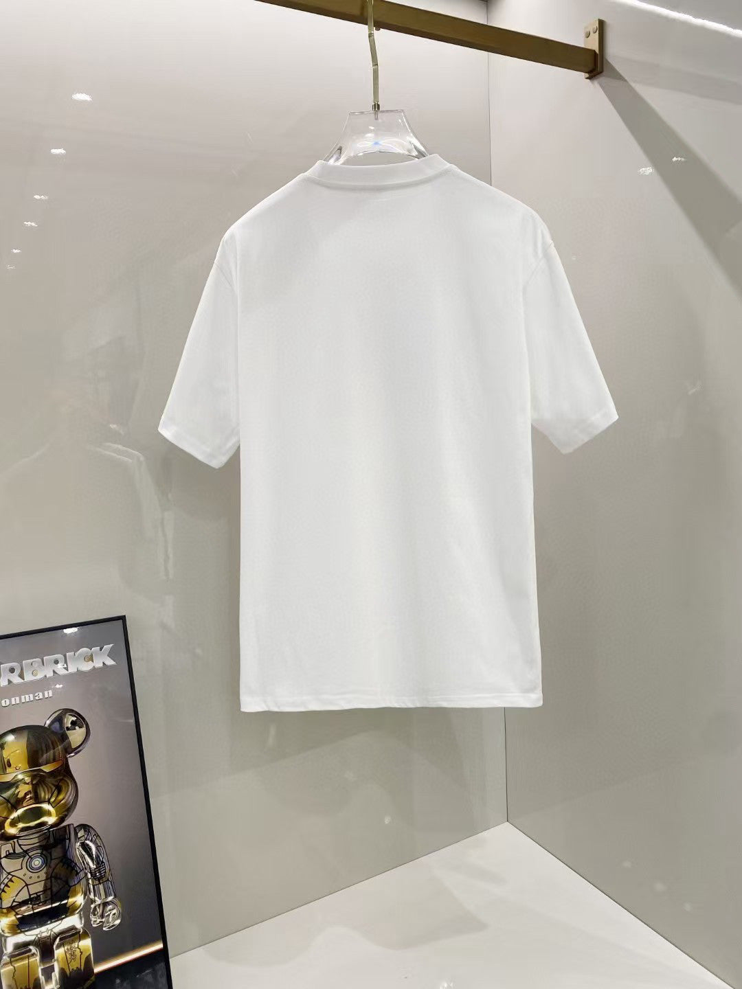 AMIRI Ornate Script Logo Crew Neck Short‑Sleeve T‑Shirt