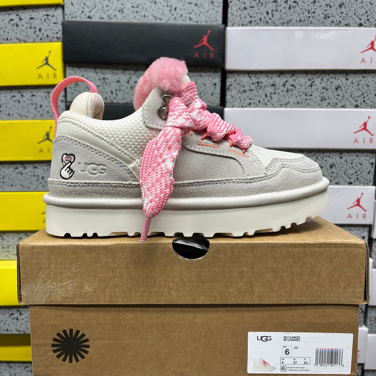 UGG Lowmel Sneaker – White Pink (Sizes 35–40)