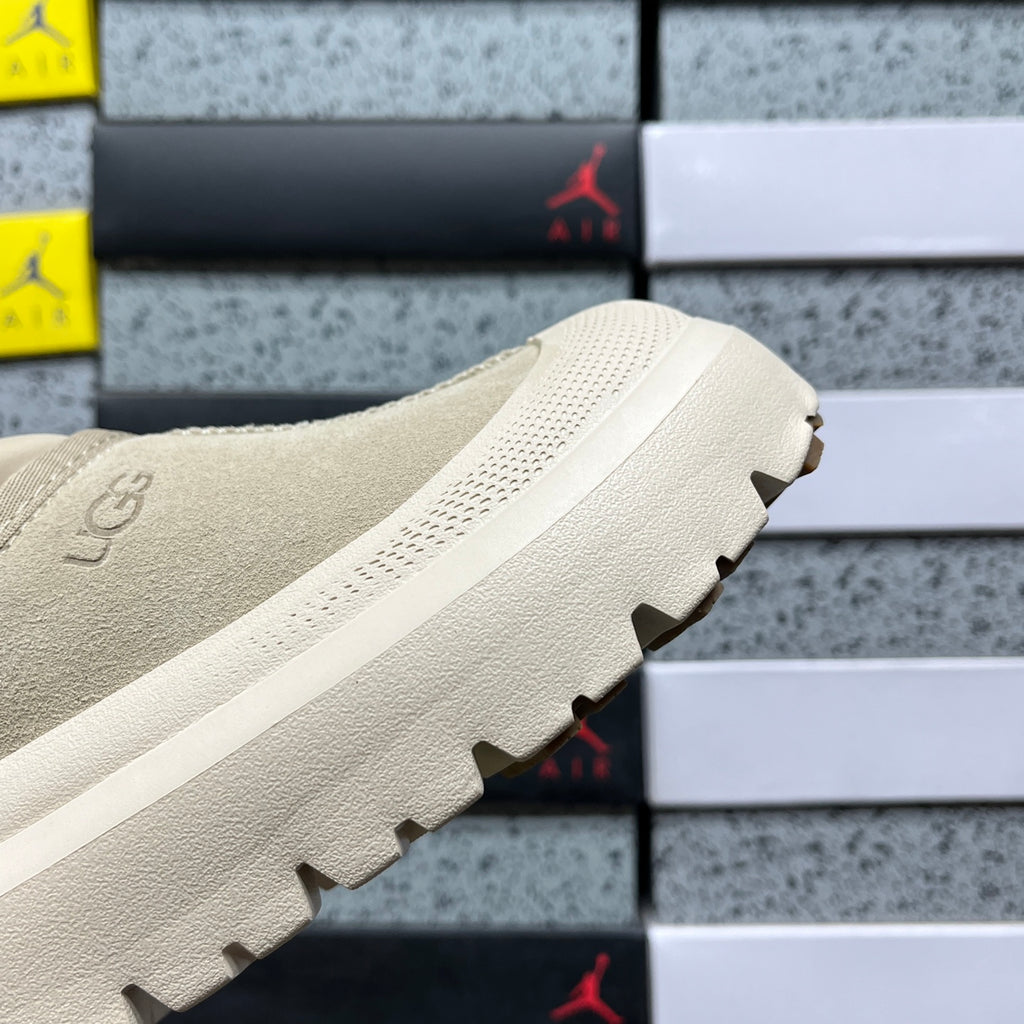UGG Platform Sneaker – Oat (Sizes 35–45)