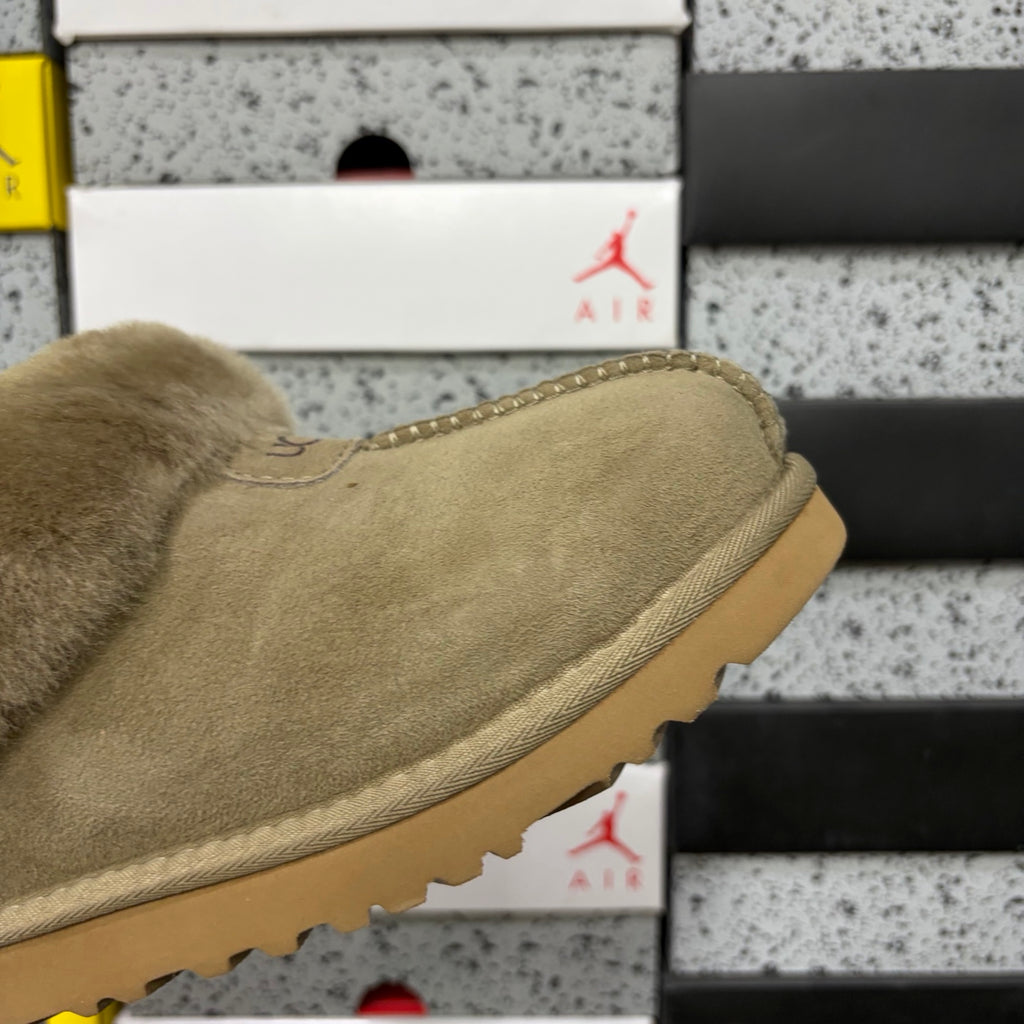 UGG Classic Mini Boot – Sand (Sizes 35–40)