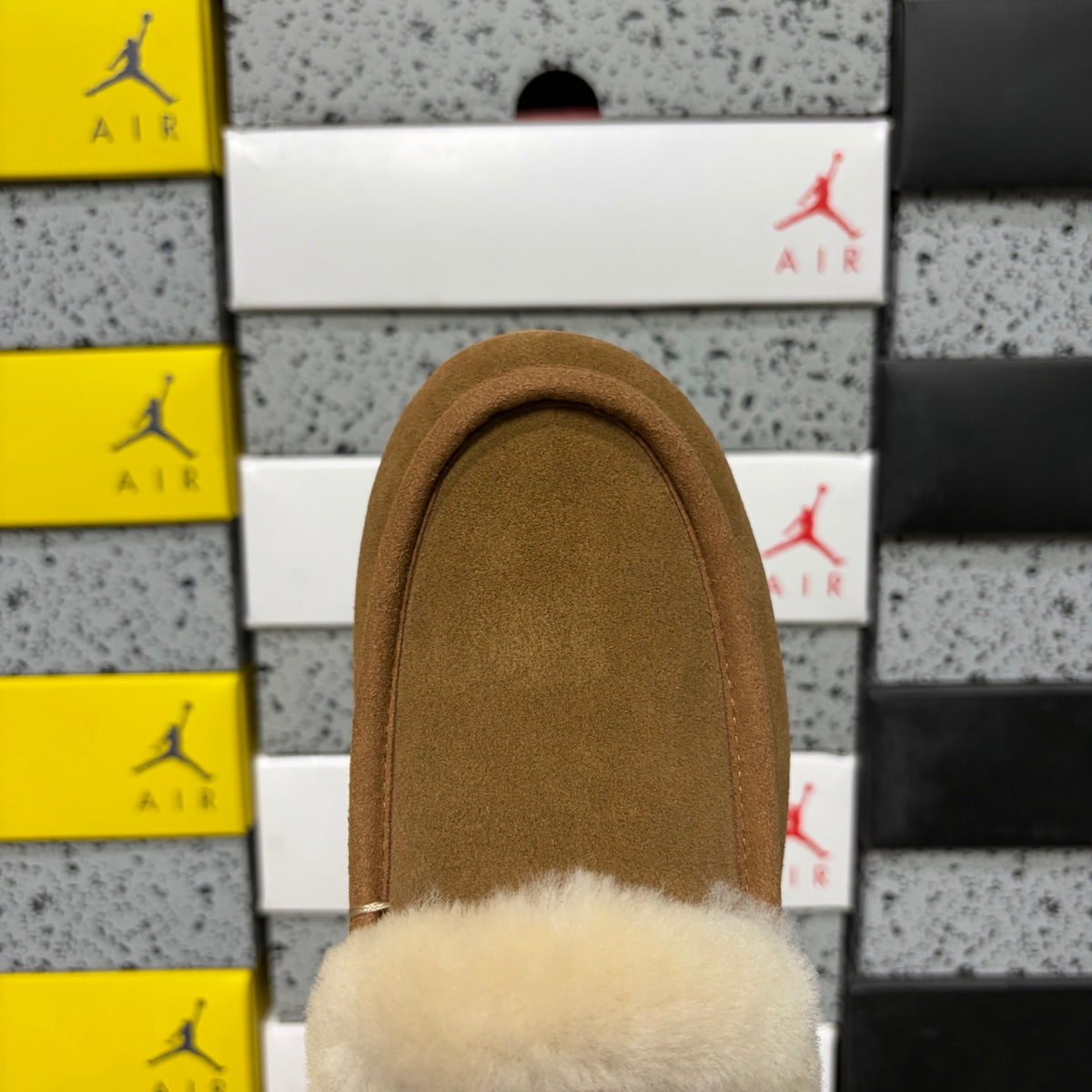 UGG Kallen Lace Moccasin – Chestnut (Sizes 35–40)
