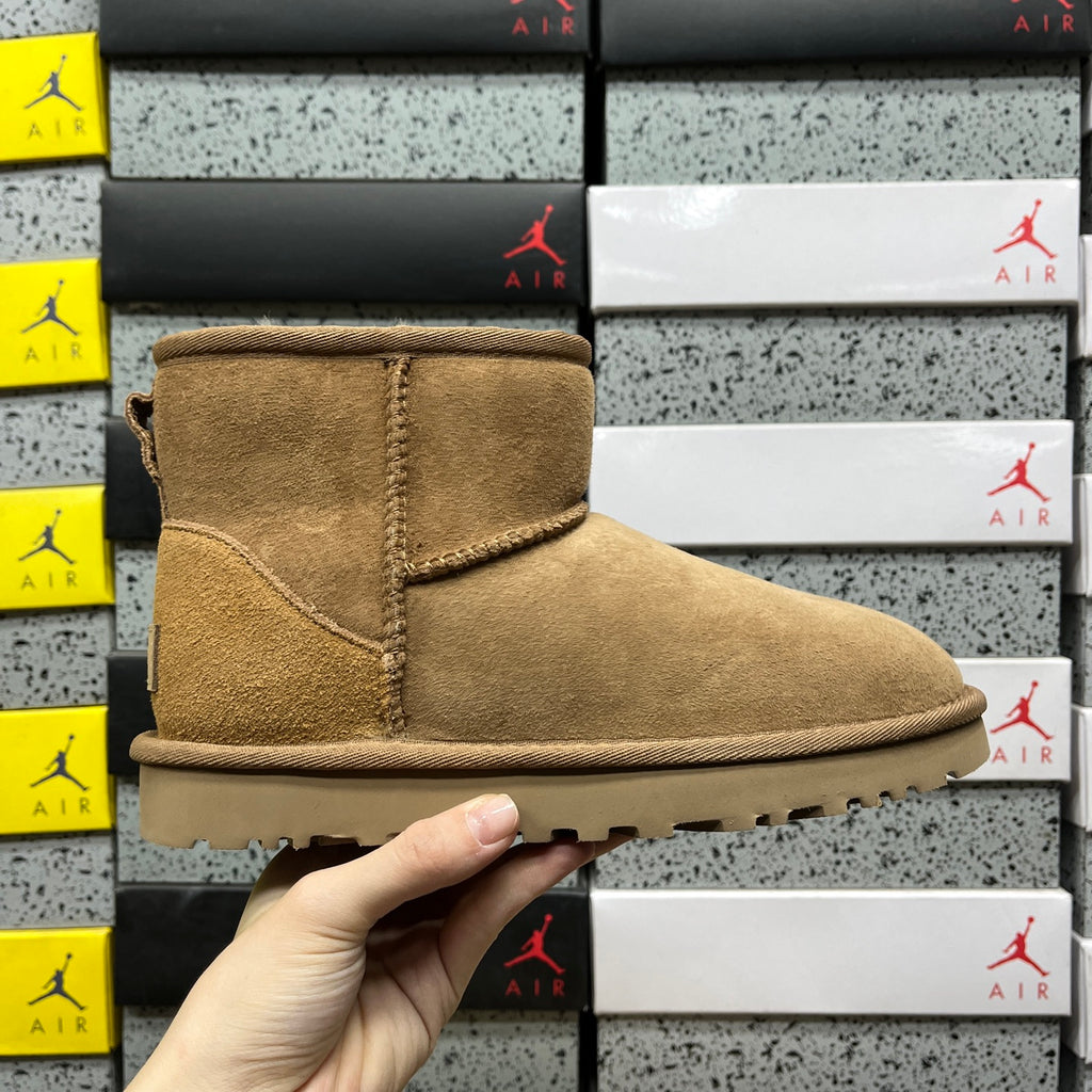 UGG Classic Mini Boot – Chestnut