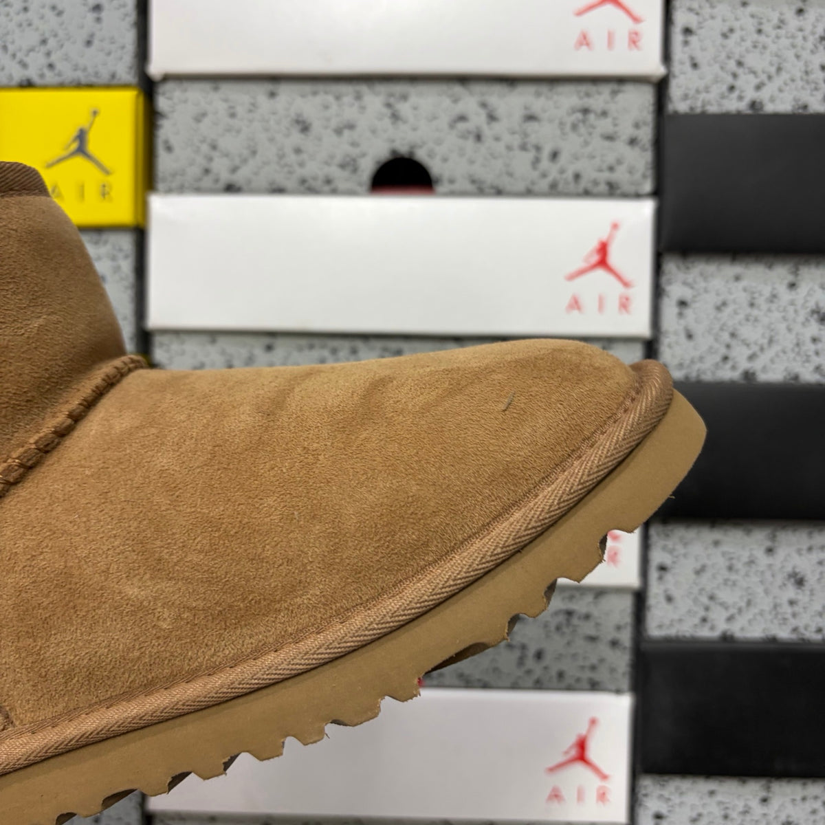 UGG Classic Short Boot – Chestnut