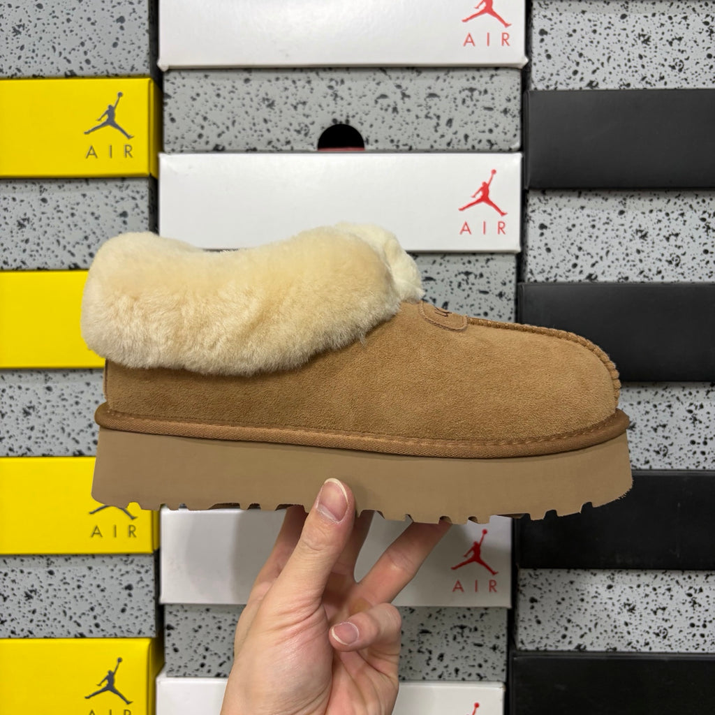 UGG Classic Mini Boot – Chestnut (Sizes 35–40)