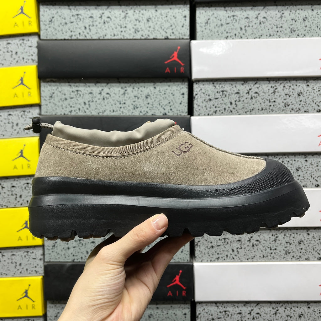 UGG Tasman Platform Sneaker – Smoke Plume (Sizes 35–45)
