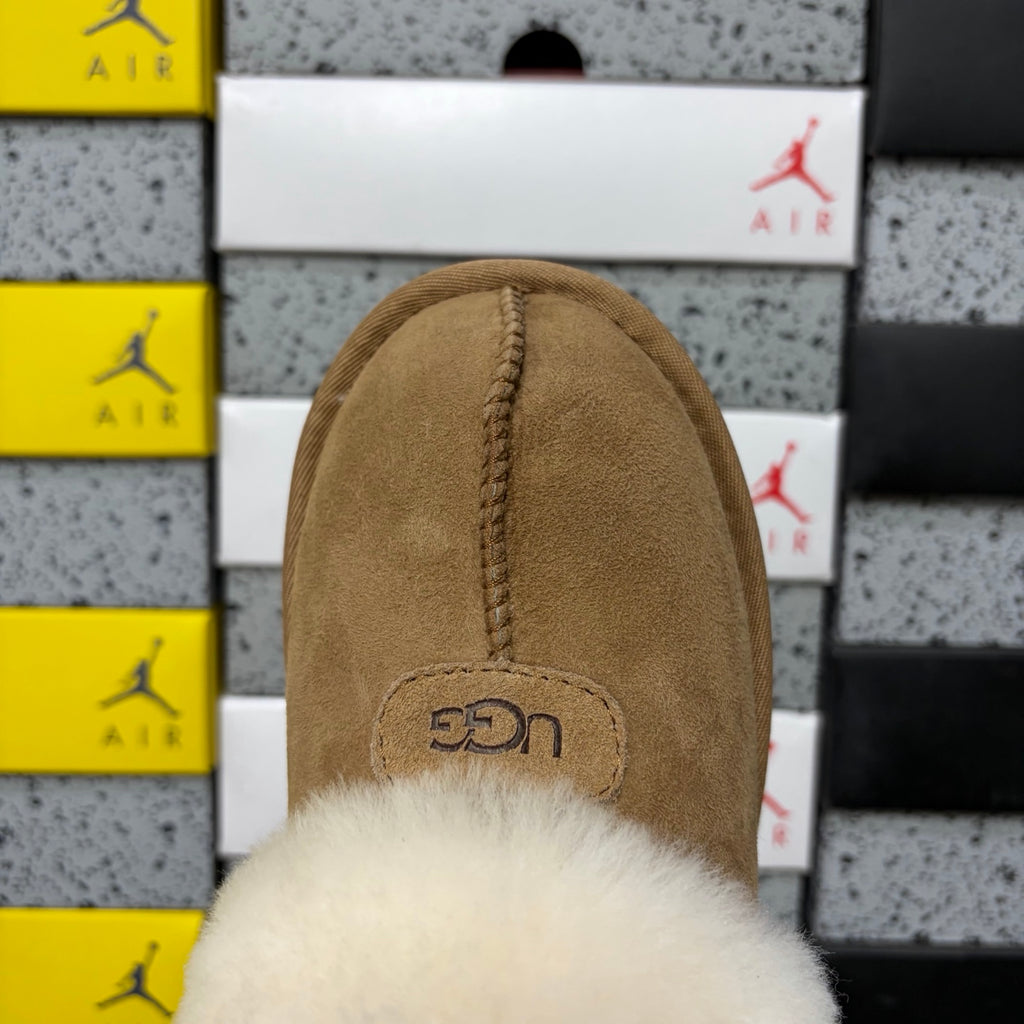 UGG Coquette Slipper – Chestnut (Sizes 35–40)