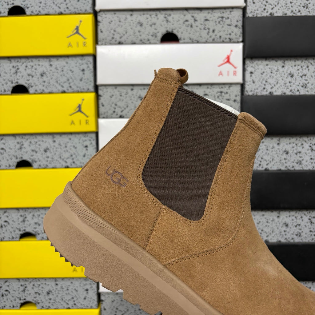 UGG Burleigh Chelsea Boot – Chestnut (Sizes 39–44)