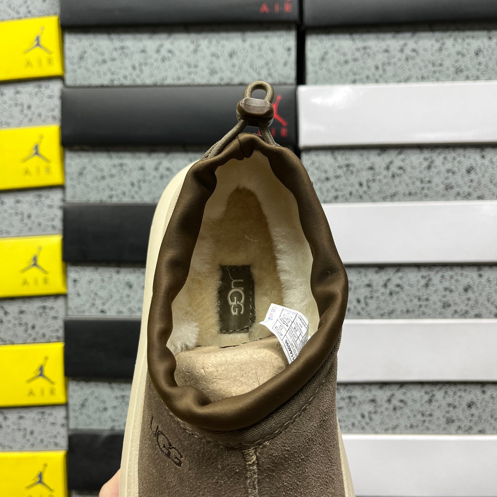 UGG Platform Sneaker – Walnut & Cream (Sizes 35–45)