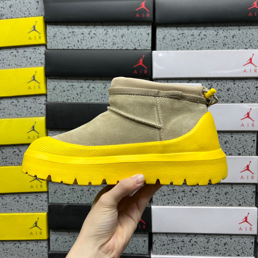 UGG Ultra Mini Platform Boot – Sand & Yellow (Sizes 35–45)