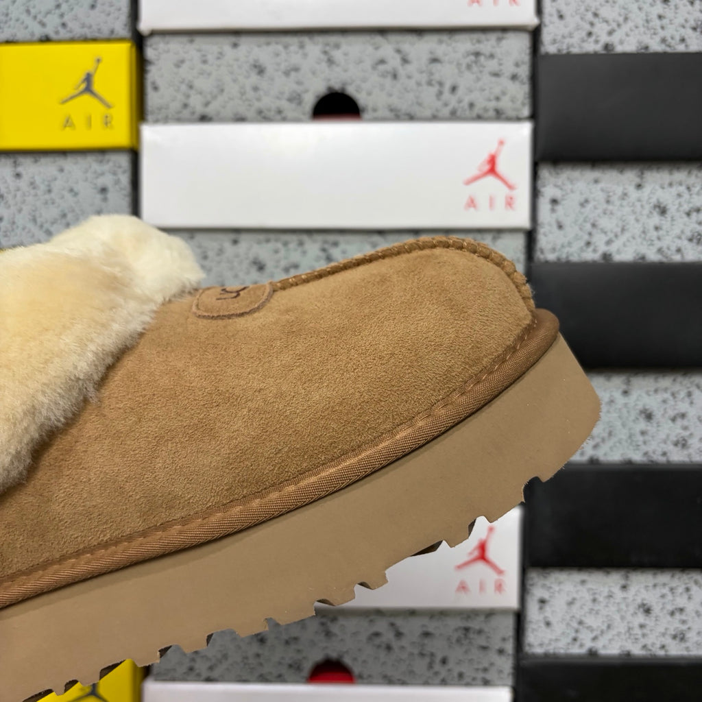 UGG Classic Mini Boot – Chestnut (Sizes 35–40)