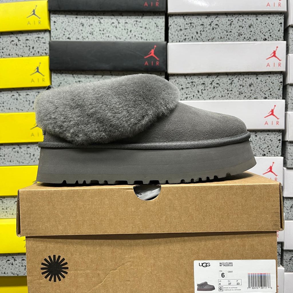 UGG Yazzelle Platform Boot – Gray (Sizes 35–40)