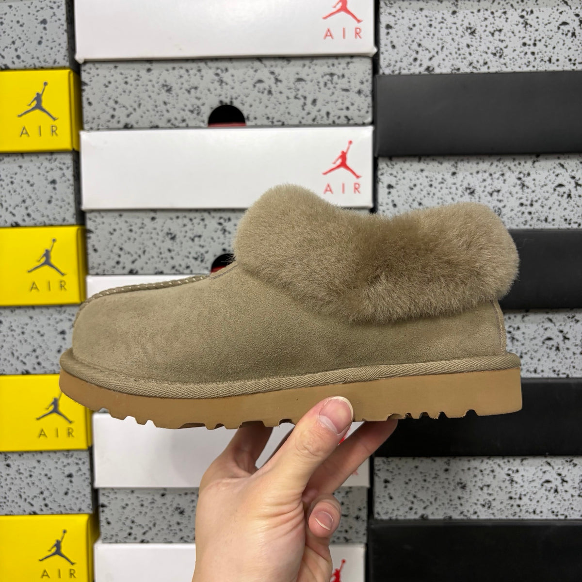 UGG Classic Mini Boot – Sand (Sizes 35–40)