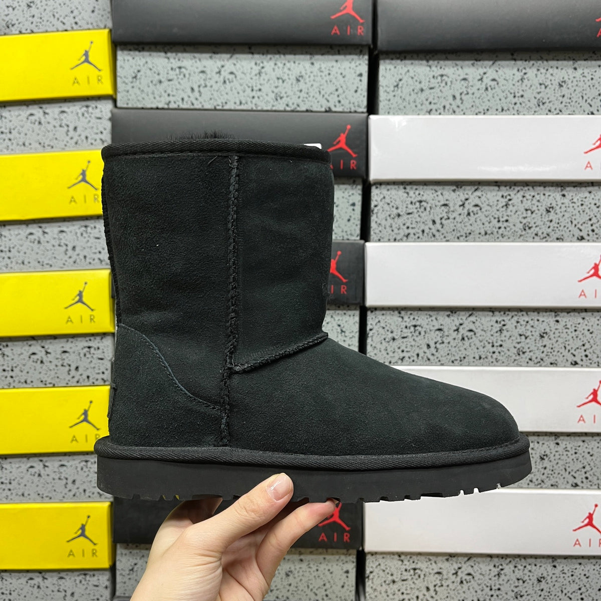 UGG Classic Short Boot – Black