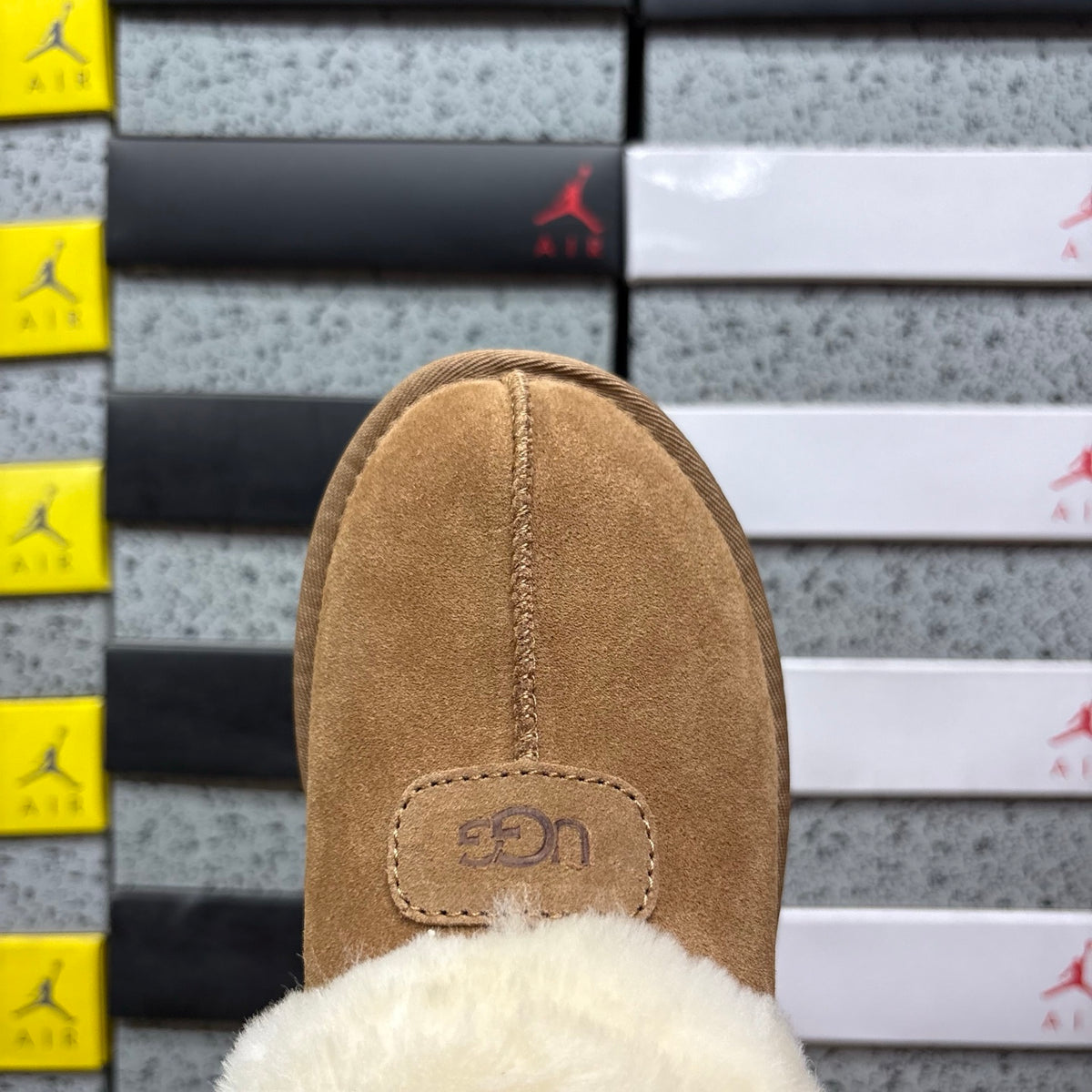 UGG Classic Mini Boot – Chestnut (Sizes 35–40)