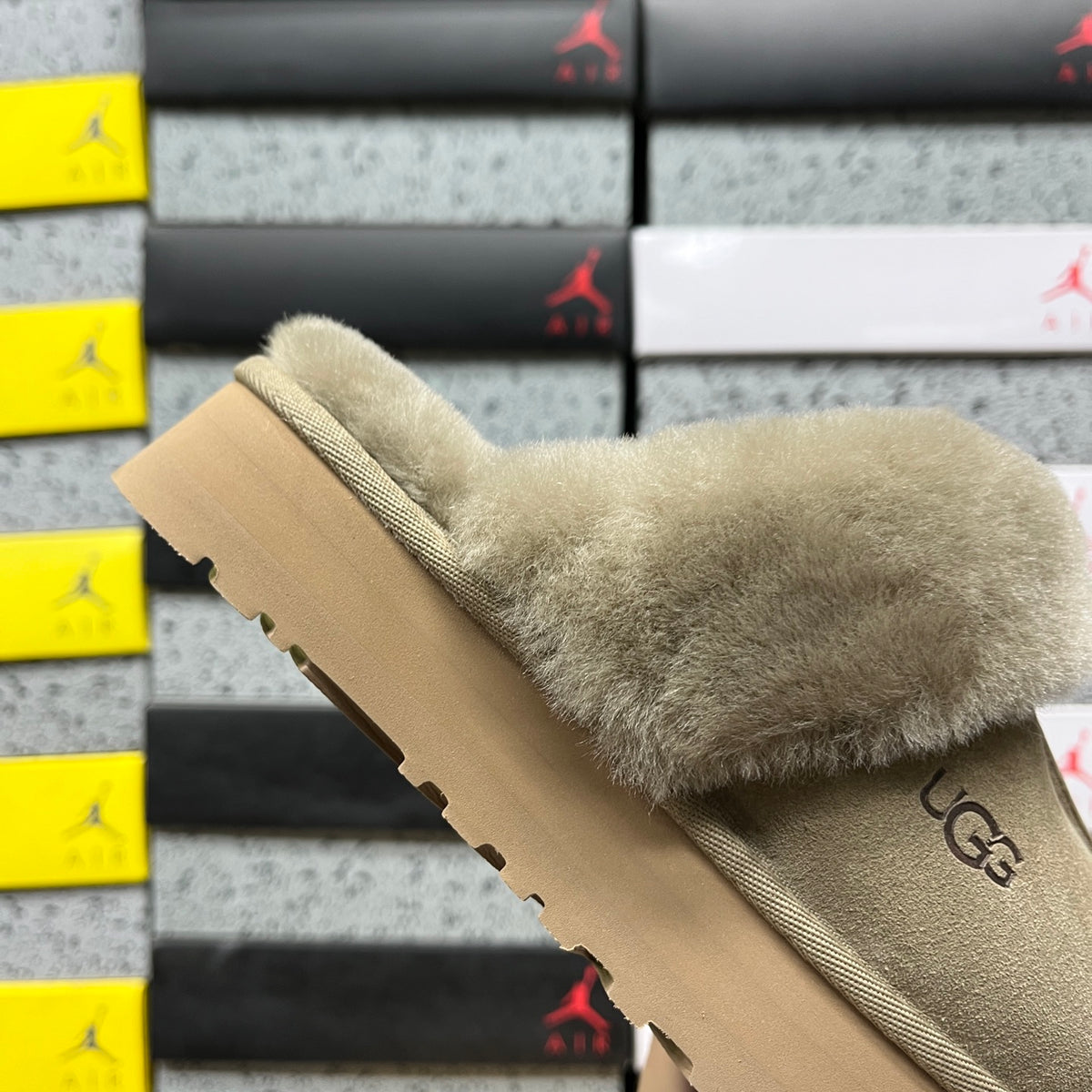 UGG Disquette Platform Slide – Olive (Sizes 35–40)