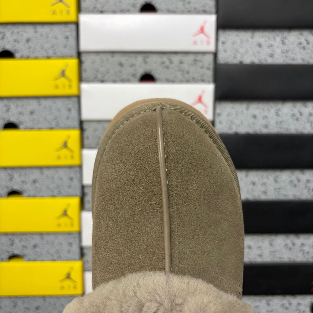 UGG Fluffy Fur Slide – Tan