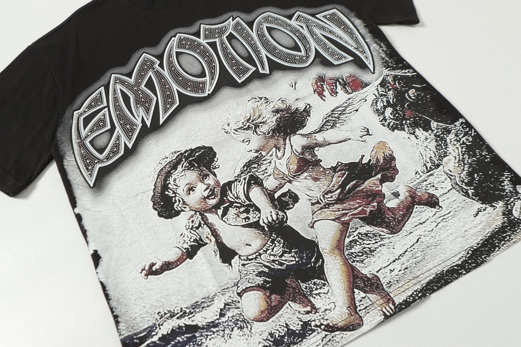 MIXED EMOTION Angel Beach Graphic T-Shirt