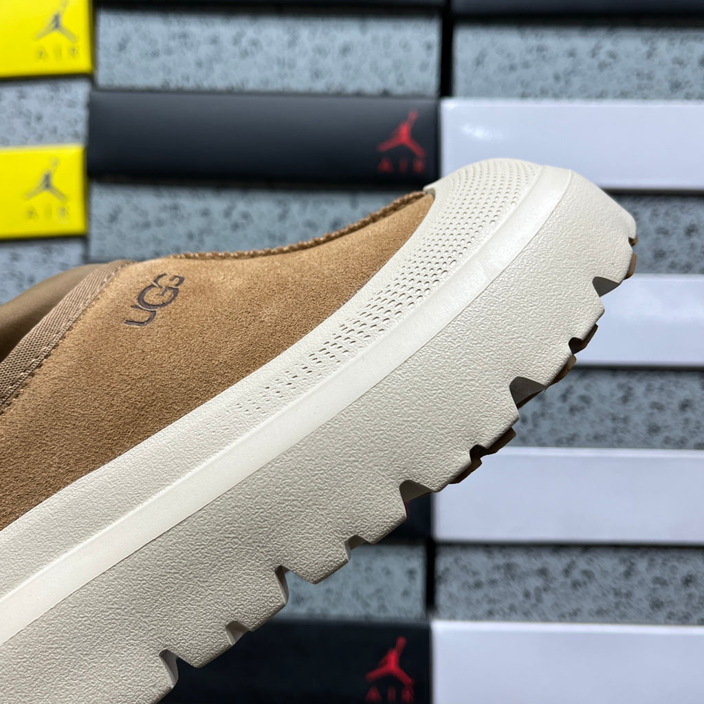 UGG Platform Sneaker – Chestnut & Cream (Sizes 35–45)