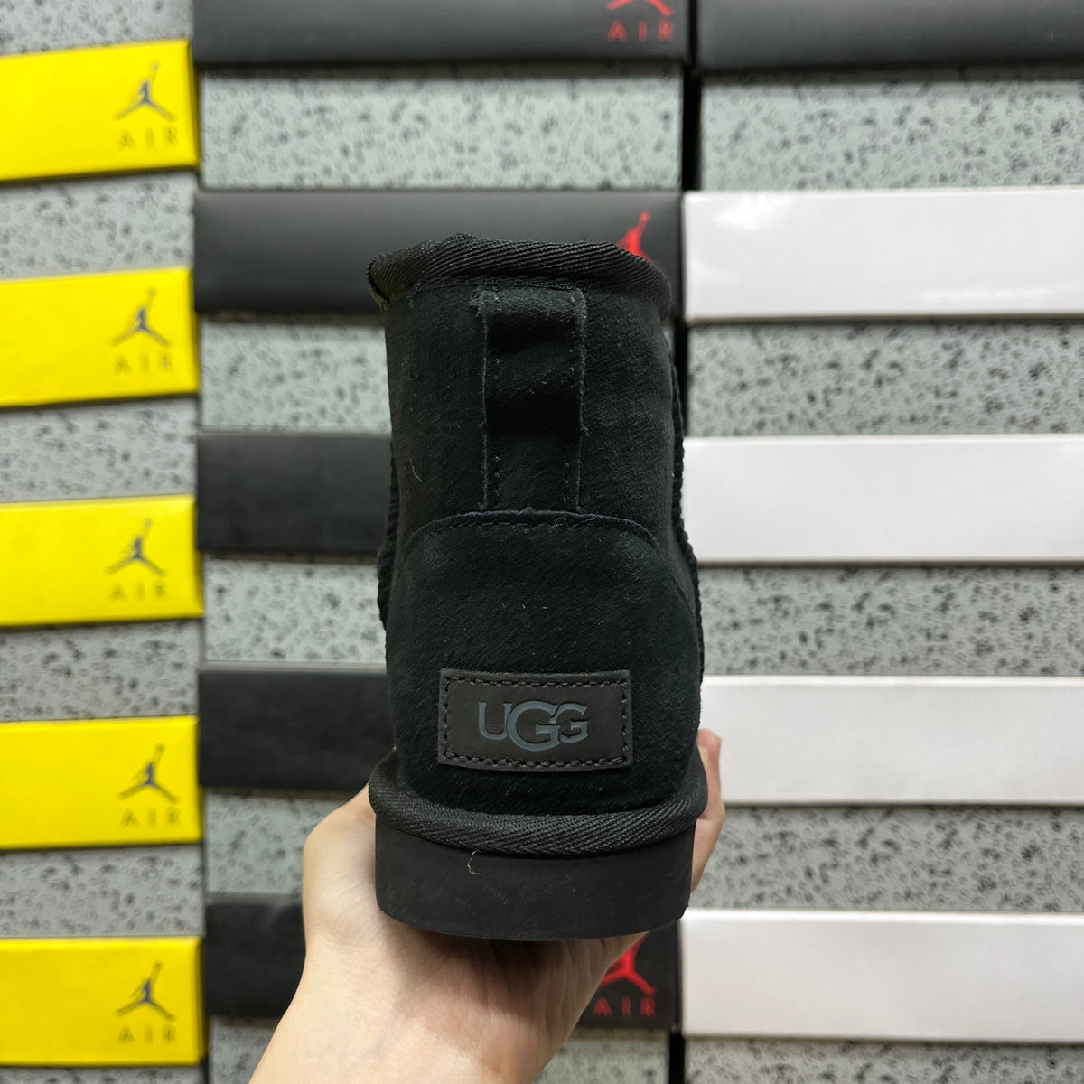 UGG Classic Mini Boot – Black