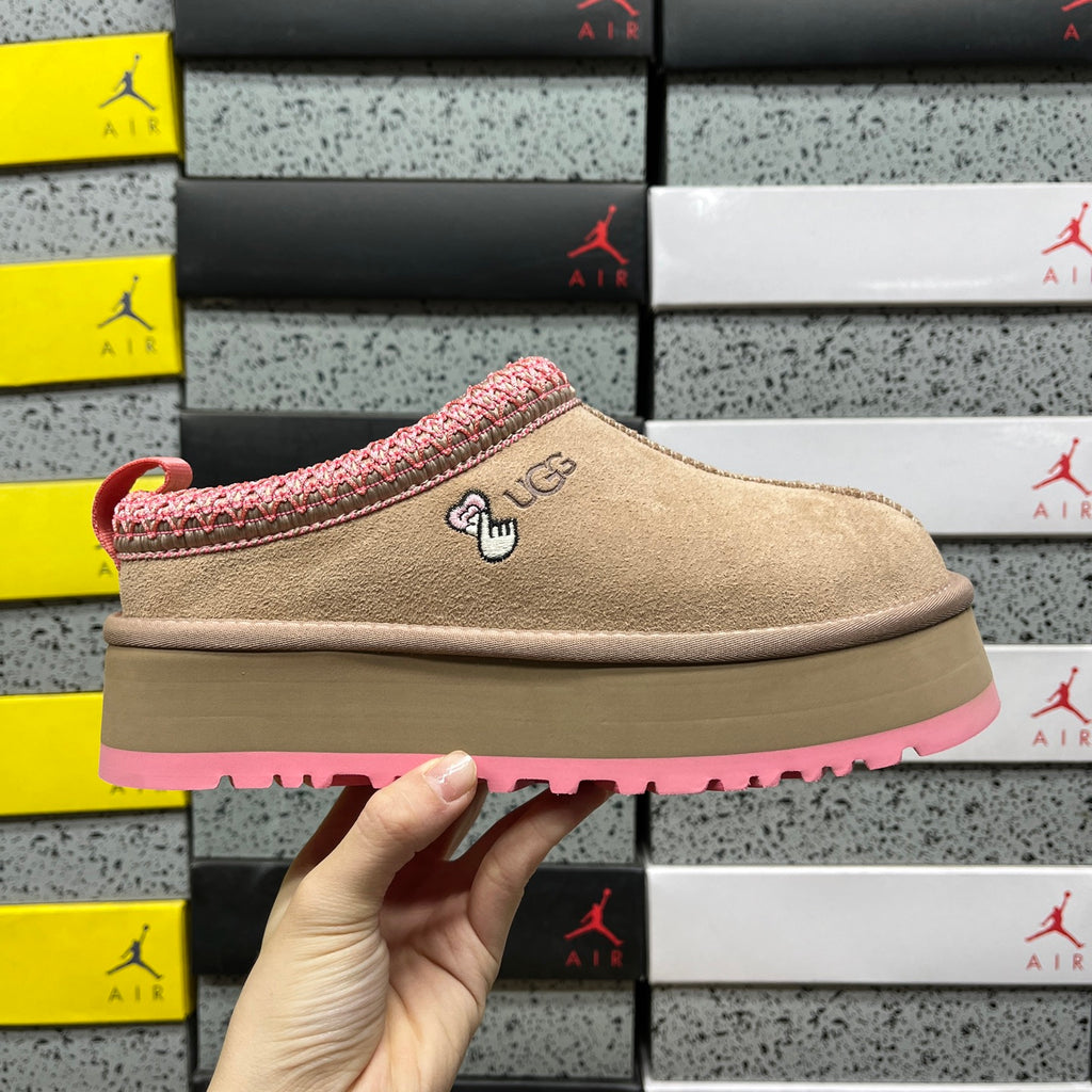 UGG Classic Ultra Mini Boot – Sand & Pink SugarSole (Sizes 35–40)