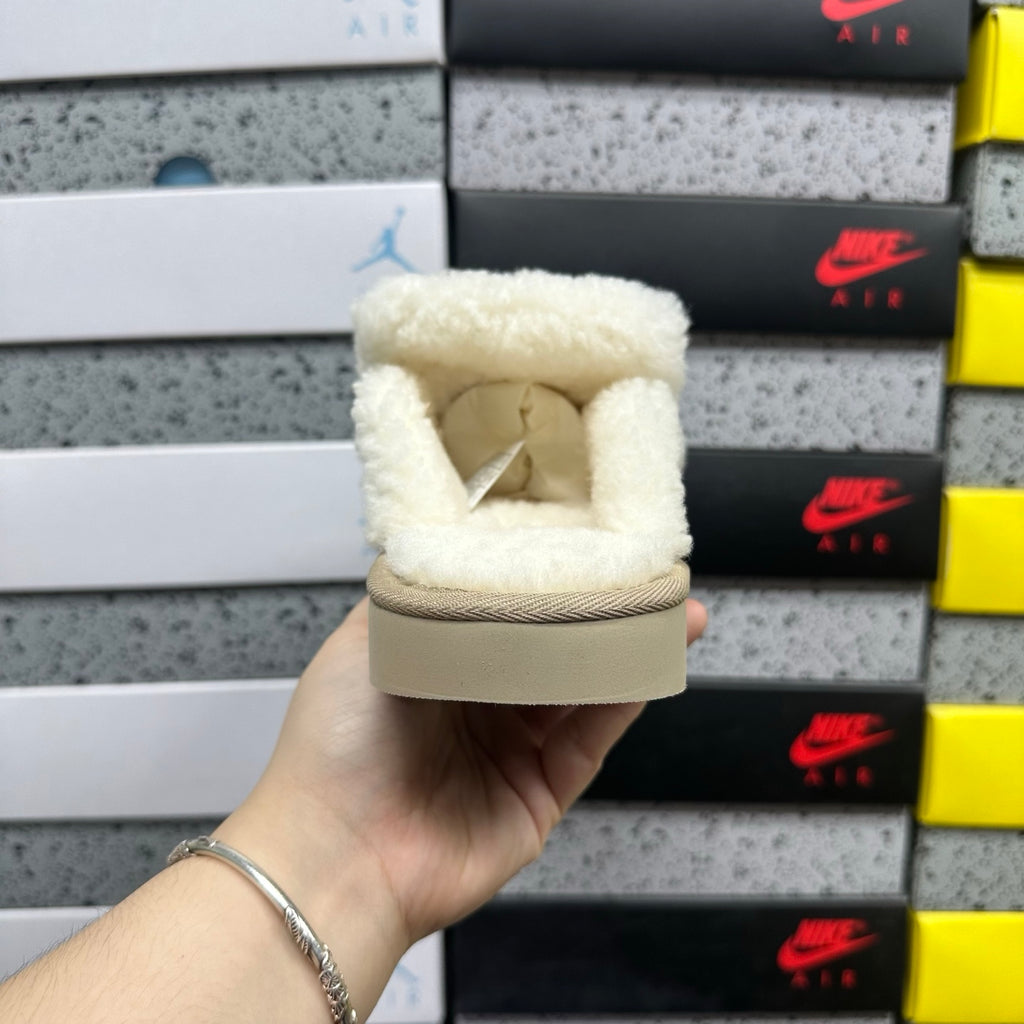 UGG Plush Mule – Khaki (Sizes 35–40)