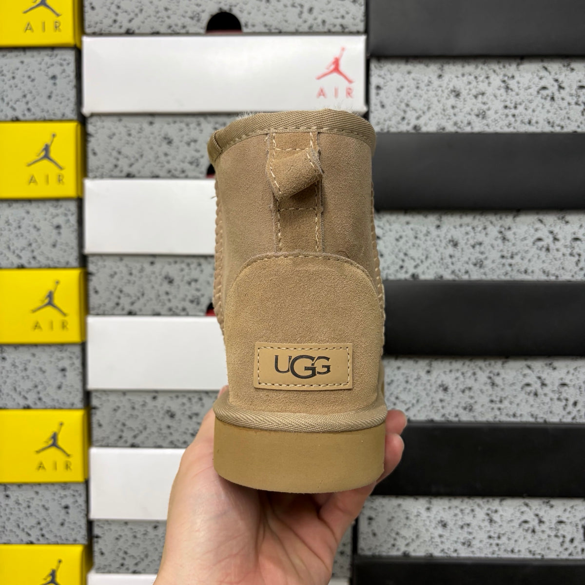 UGG Classic Mini II Boot – Sand