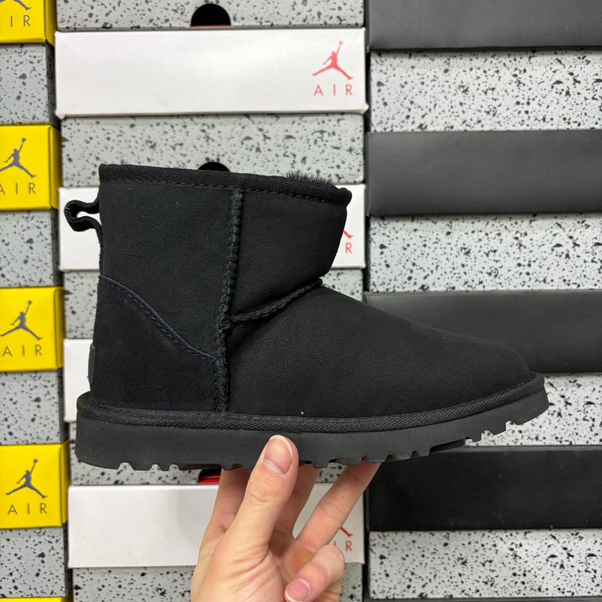 UGG Classic Short Boot – Black