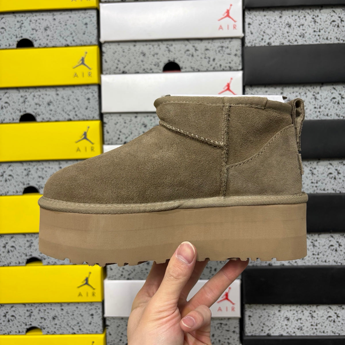 UGG Ultra Mini Platform Boot – Taupe | 5cm Platform