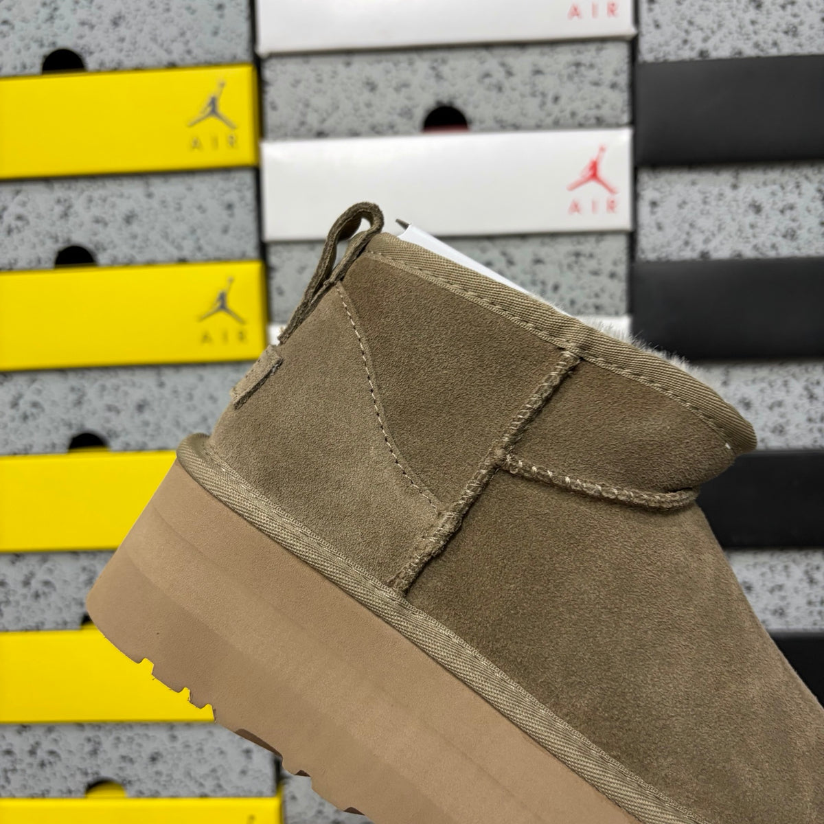 UGG Ultra Mini Platform Boot – Taupe | 5cm Platform
