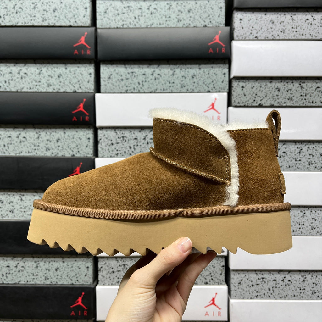 UGG Classic Ultra Mini Platform Boot – Chestnut (Sizes 35–40)
