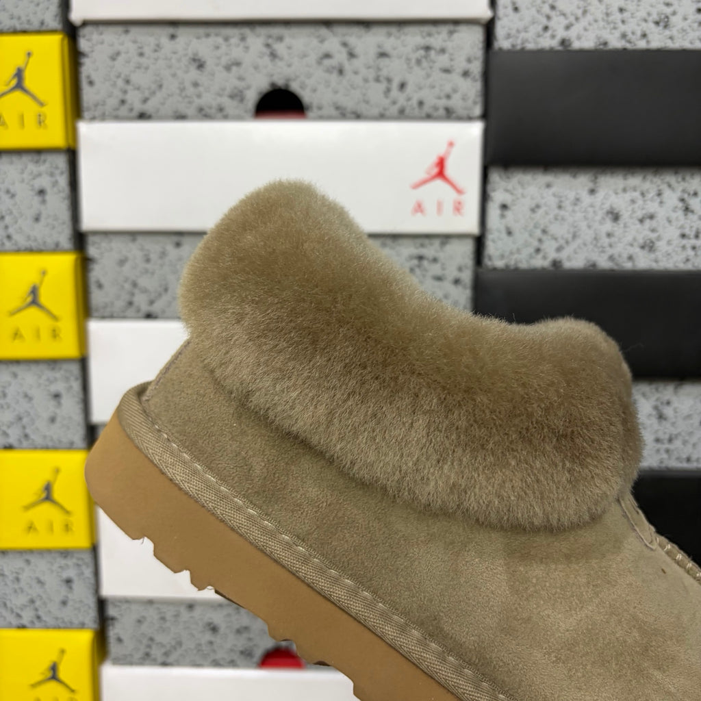 UGG Classic Mini Boot – Sand (Sizes 35–40)