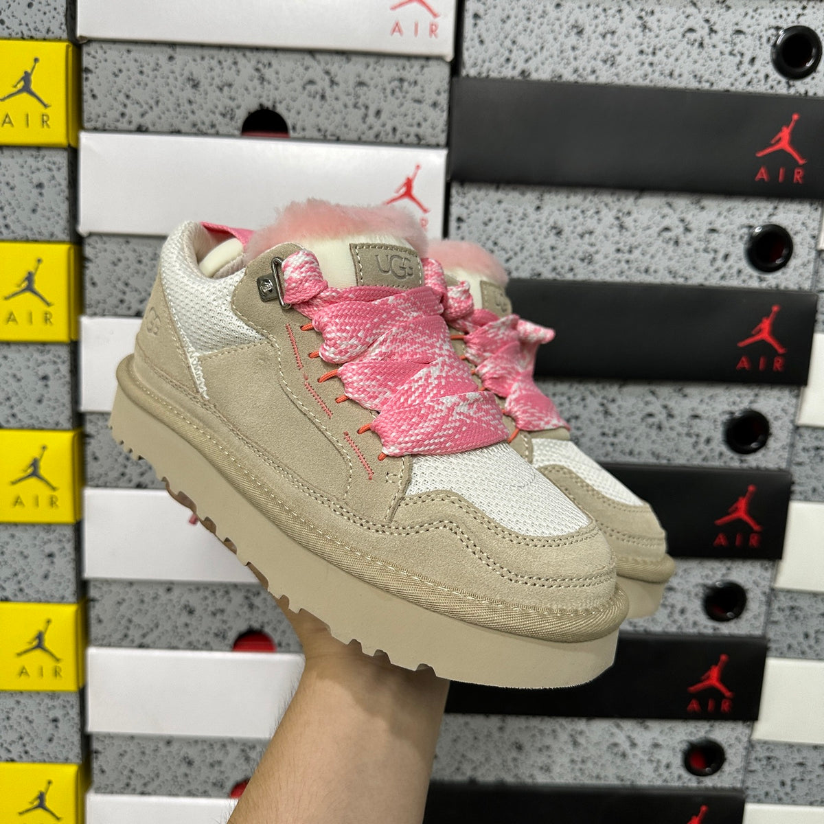 UGG Lowmel Sneaker – Natural/Pink (Sizes 35–44)